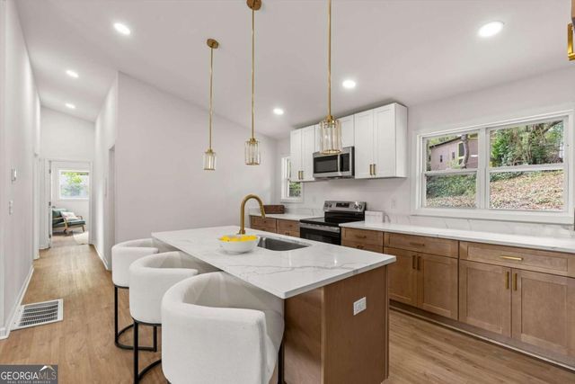 1262 Sparrow Lane, Decatur, GA 30033