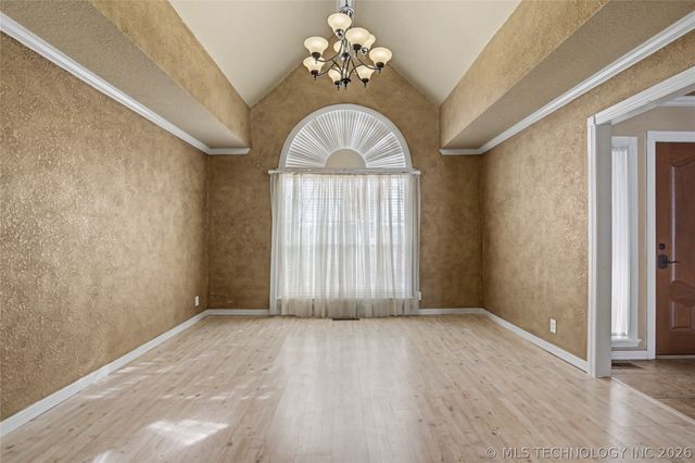 1300 E Boise Street, Broken Arrow, OK 74012