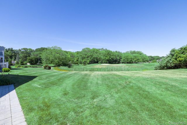 4004 The Fairway, Baiting Hollow, NY 11933