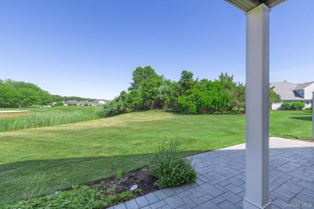 4004 The Fairway, Baiting Hollow, NY 11933