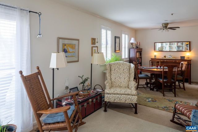1325 Branchlands Dr Apt E, Charlottesville, VA 22901