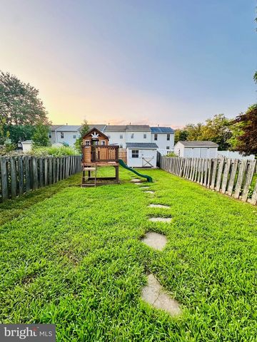 17 E SHETLAND CT, Newark, DE 19711