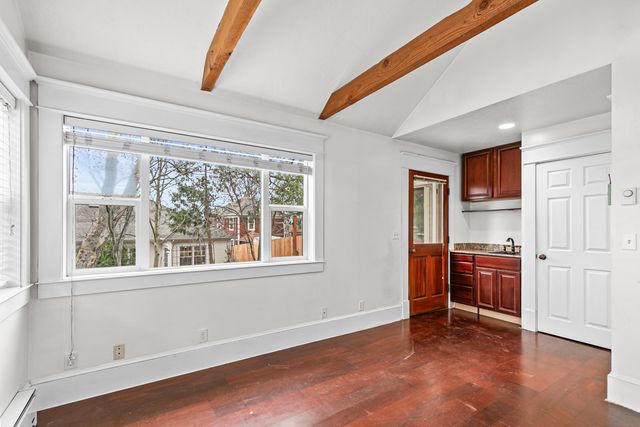 283 High Street, Ashland, OR 97520