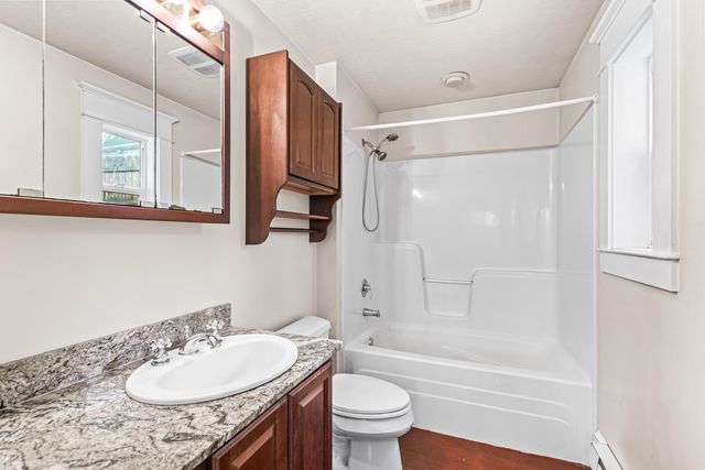 283 High Street, Ashland, OR 97520