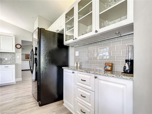 13633 ADMIRAL CT, Fort Myers, FL 33912