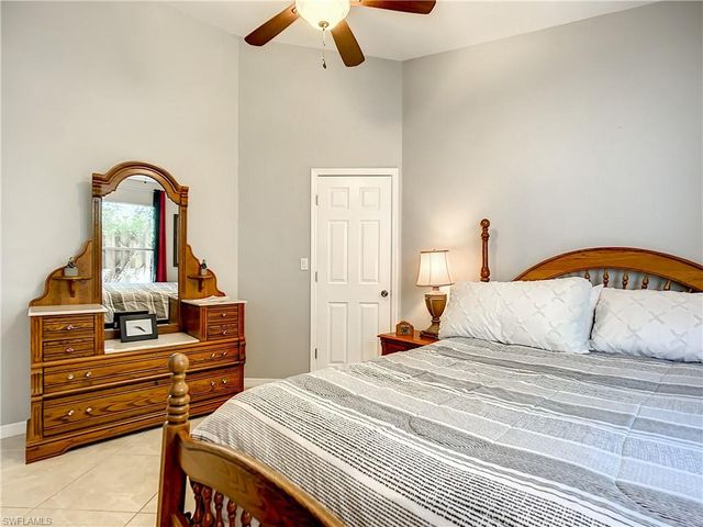 13633 ADMIRAL CT, Fort Myers, FL 33912