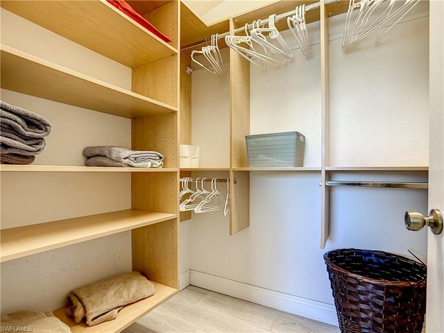 13633 ADMIRAL CT, Fort Myers, FL 33912