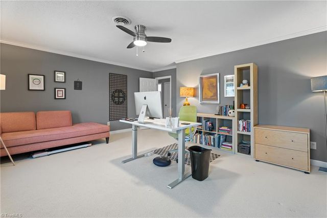 1382 Turkey Hill Road, Winston-salem, NC 27106