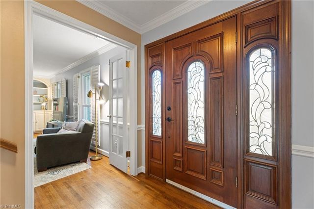 1382 Turkey Hill Road, Winston-salem, NC 27106