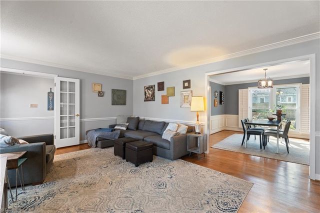 1382 Turkey Hill Road, Winston-salem, NC 27106