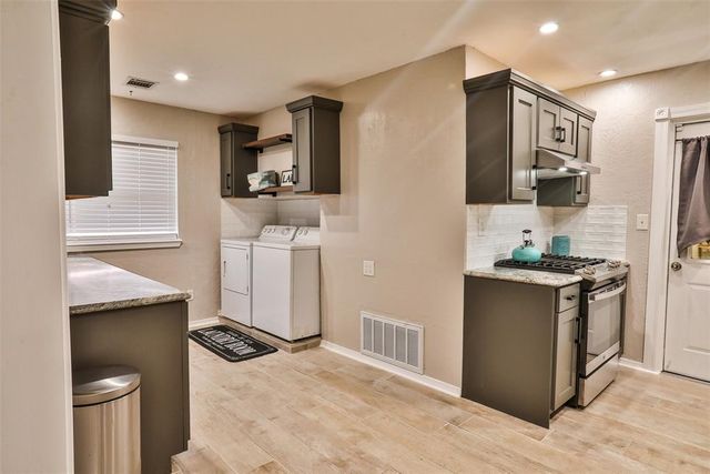 1410 SW 77th Terrace, Oklahoma City, OK 73159
