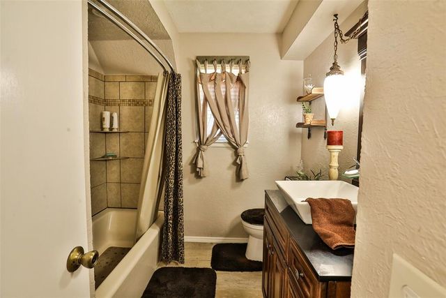 1410 SW 77th Terrace, Oklahoma City, OK 73159