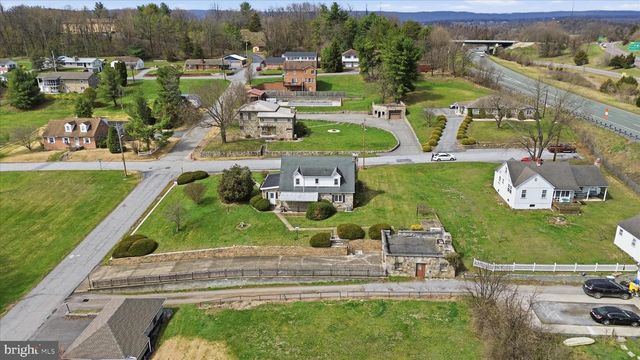 216 MARYLAND AVE, Hancock, MD 21750
