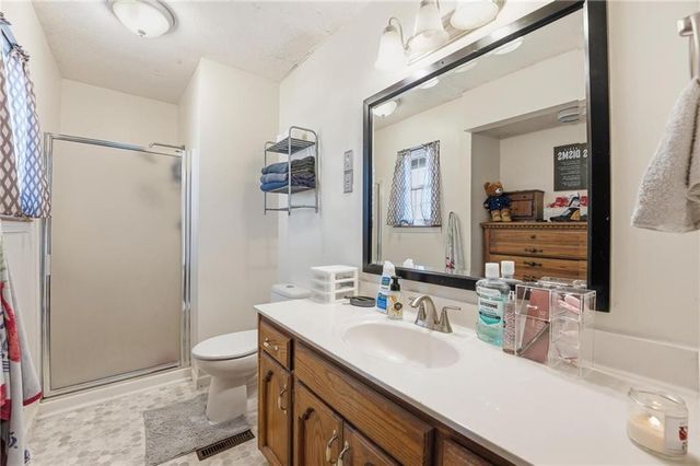 714 Nelson Drive, Grain Valley, MO 64029