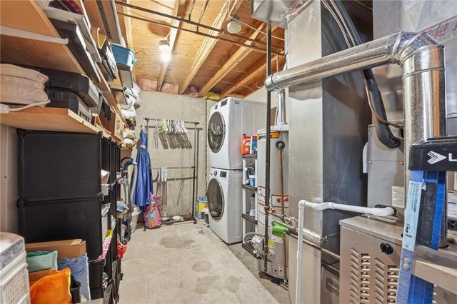 714 Nelson Drive, Grain Valley, MO 64029