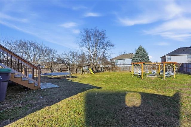 714 Nelson Drive, Grain Valley, MO 64029