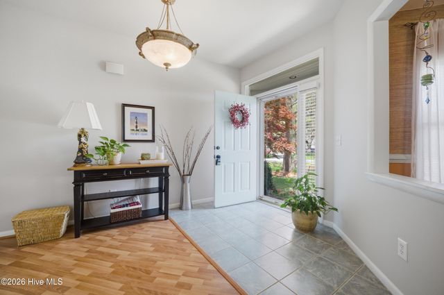 147 N Point Boulevard, Moyock, NC 27958