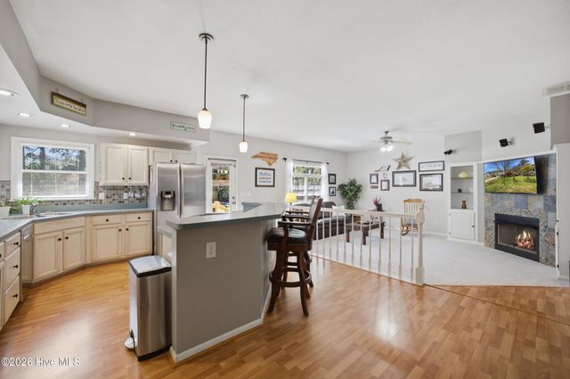 147 N Point Boulevard, Moyock, NC 27958