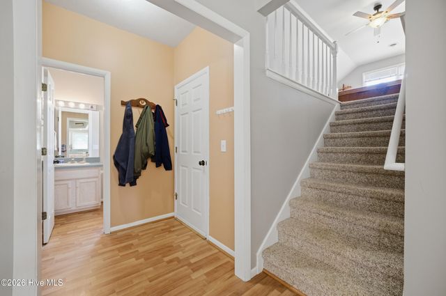 147 N Point Boulevard, Moyock, NC 27958