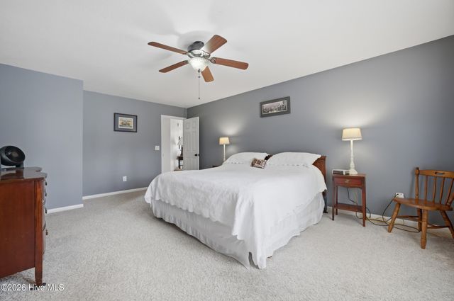 147 N Point Boulevard, Moyock, NC 27958