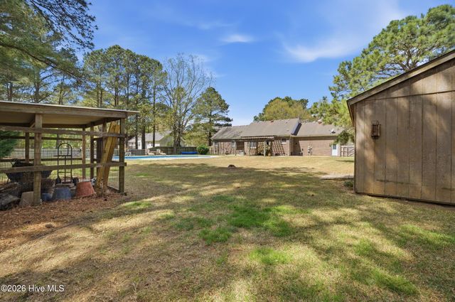 147 N Point Boulevard, Moyock, NC 27958