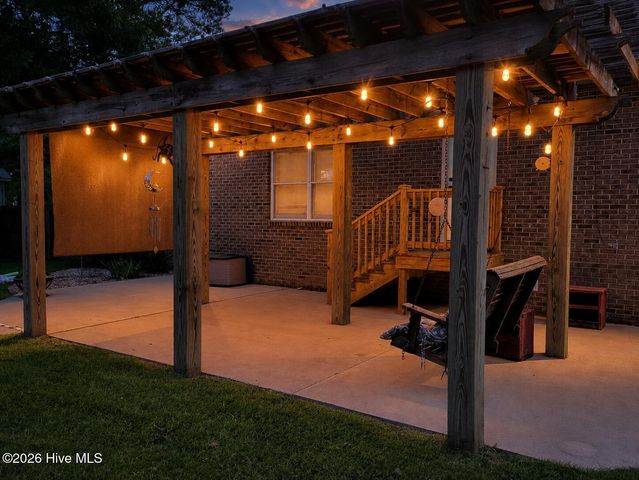 147 N Point Boulevard, Moyock, NC 27958