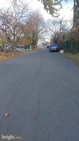 181 LOCUST ST, Trenton, NJ 08609