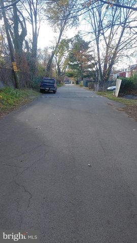 181 LOCUST ST, Trenton, NJ 08609
