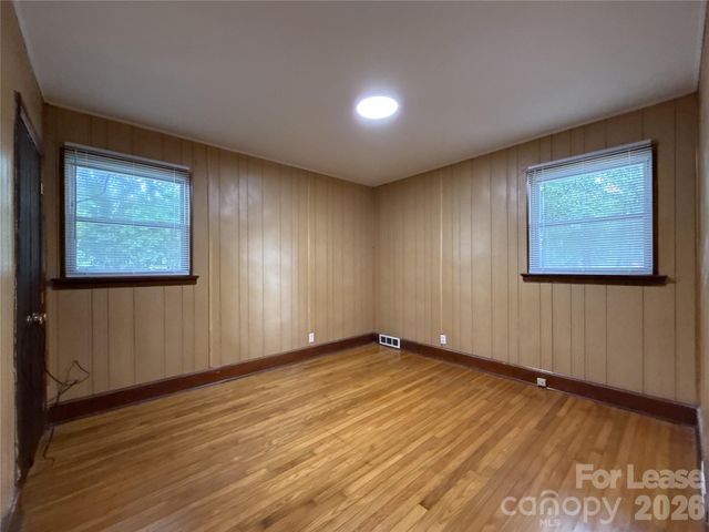 2000 Weststone Drive, Charlotte, NC 28208