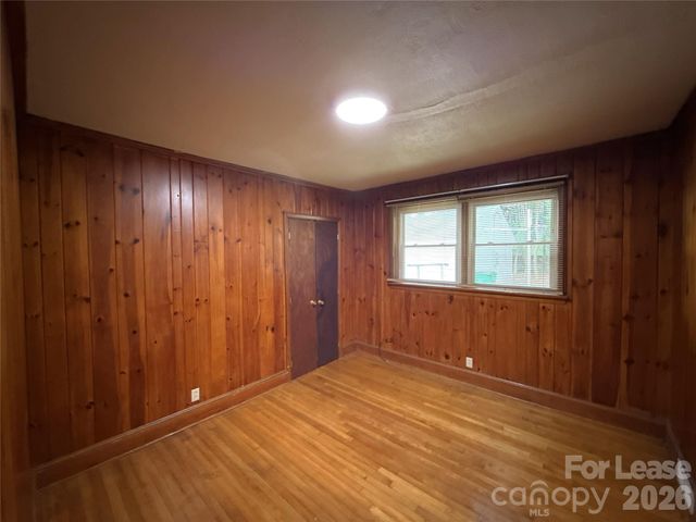 2000 Weststone Drive, Charlotte, NC 28208