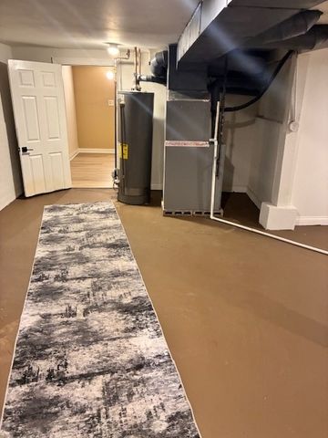 9919 S Wentworth Avenue, Chicago, IL 60628