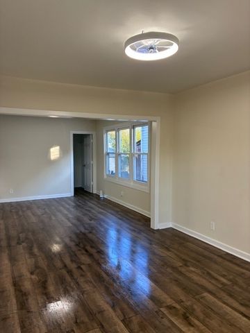 9919 S Wentworth Avenue, Chicago, IL 60628