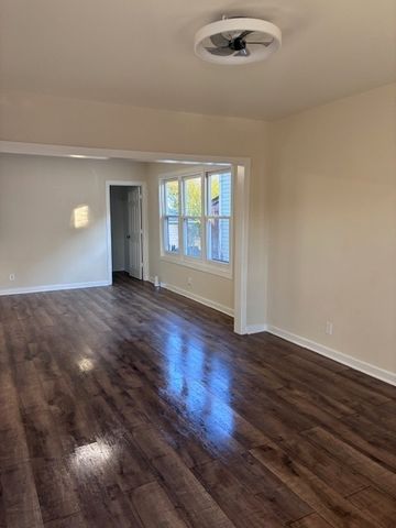 9919 S Wentworth Avenue, Chicago, IL 60628