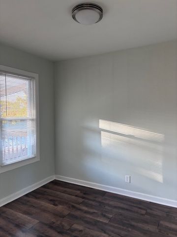 9919 S Wentworth Avenue, Chicago, IL 60628