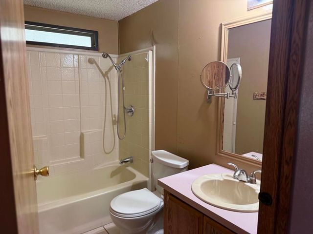 86037 Palmeras Circle, Coachella, CA 92236