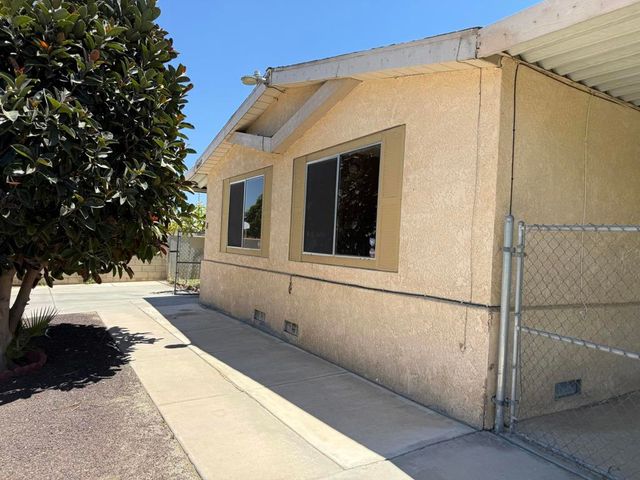 86037 Palmeras Circle, Coachella, CA 92236