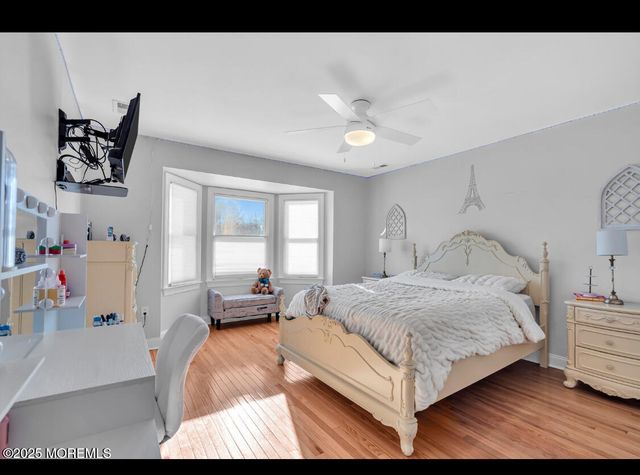 9 Mehar Court, Jackson, NJ 08527