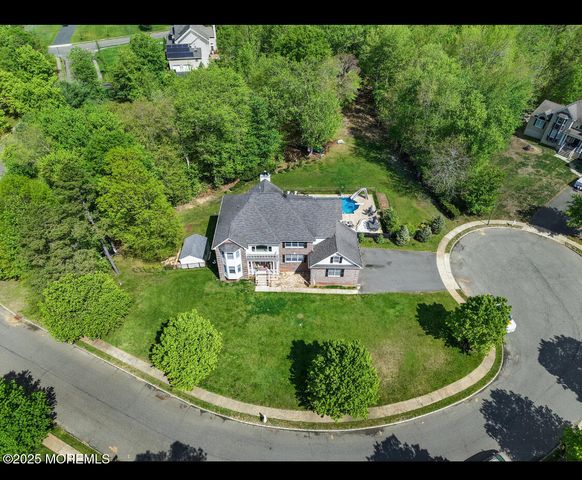 9 Mehar Court, Jackson, NJ 08527