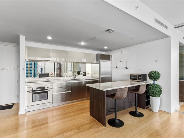 1040 Biscayne Blvd 1107, Miami, FL 33132