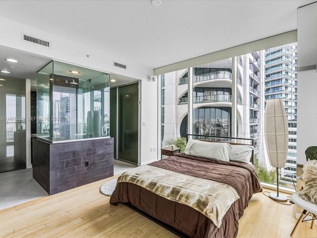 1040 Biscayne Blvd 1107, Miami, FL 33132