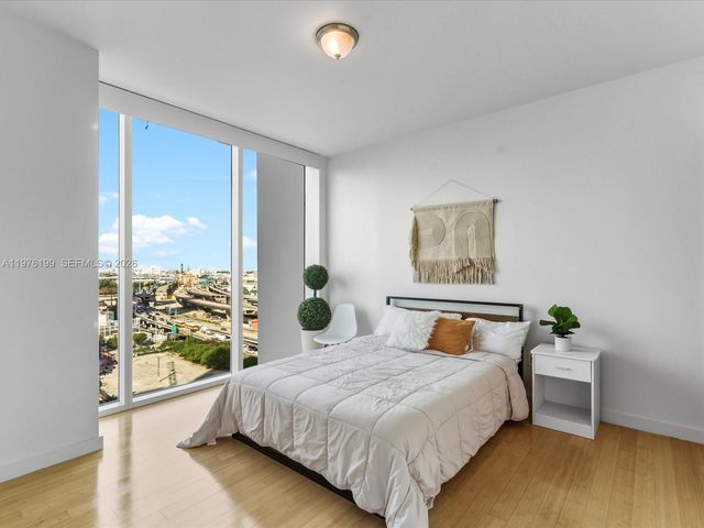 1040 Biscayne Blvd 1107, Miami, FL 33132