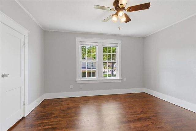 1307 Spruce Street, Leavenworth, KS 66048