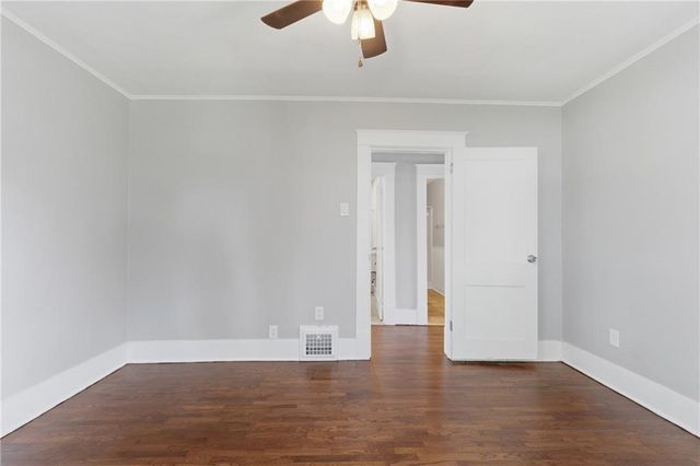 1307 Spruce Street, Leavenworth, KS 66048