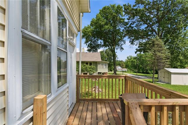1307 Spruce Street, Leavenworth, KS 66048