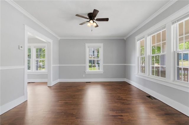 1307 Spruce Street, Leavenworth, KS 66048