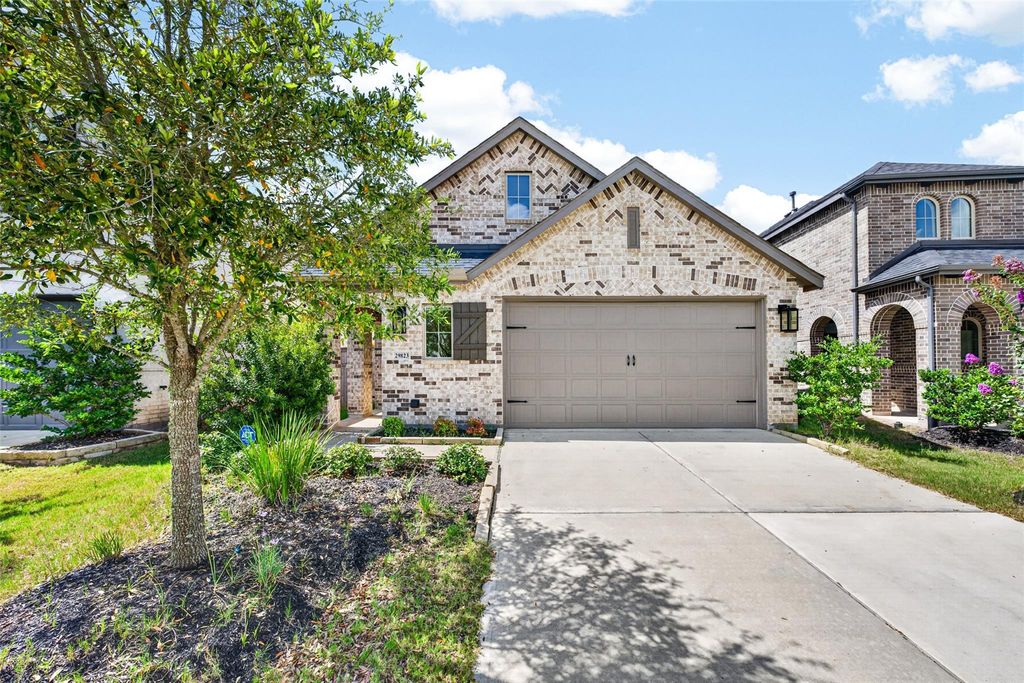 29823 Cotton Kress Court, Fulshear, TX 77441