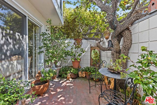 3620 Pacific Avenue 2, Los Angeles, CA 90292