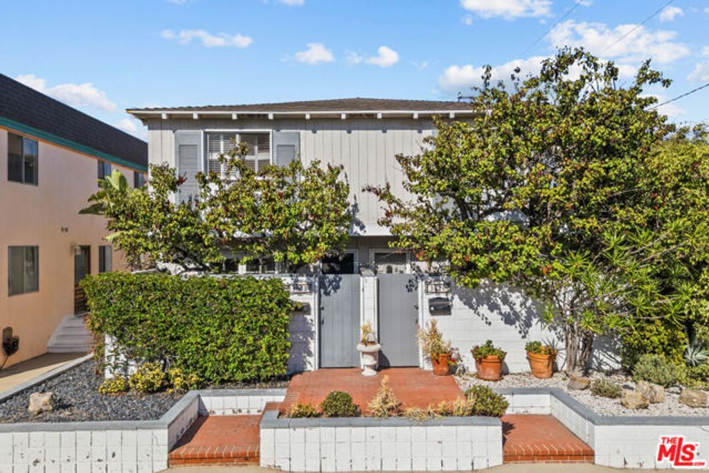 3620 Pacific Avenue 2, Los Angeles, CA 90292