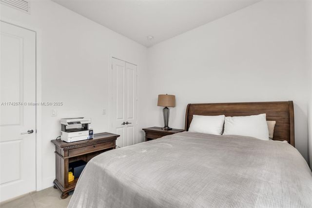 4577 SW 174th Ave, Miramar, FL 33029