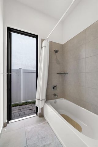 4577 SW 174th Ave, Miramar, FL 33029